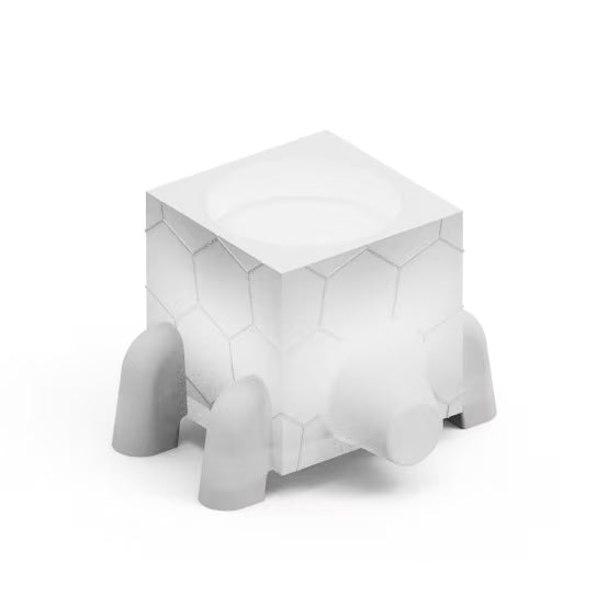 Ruga Illuminated Display Stand