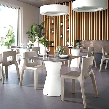 Tables classiques Dot + plateau en céramique carré